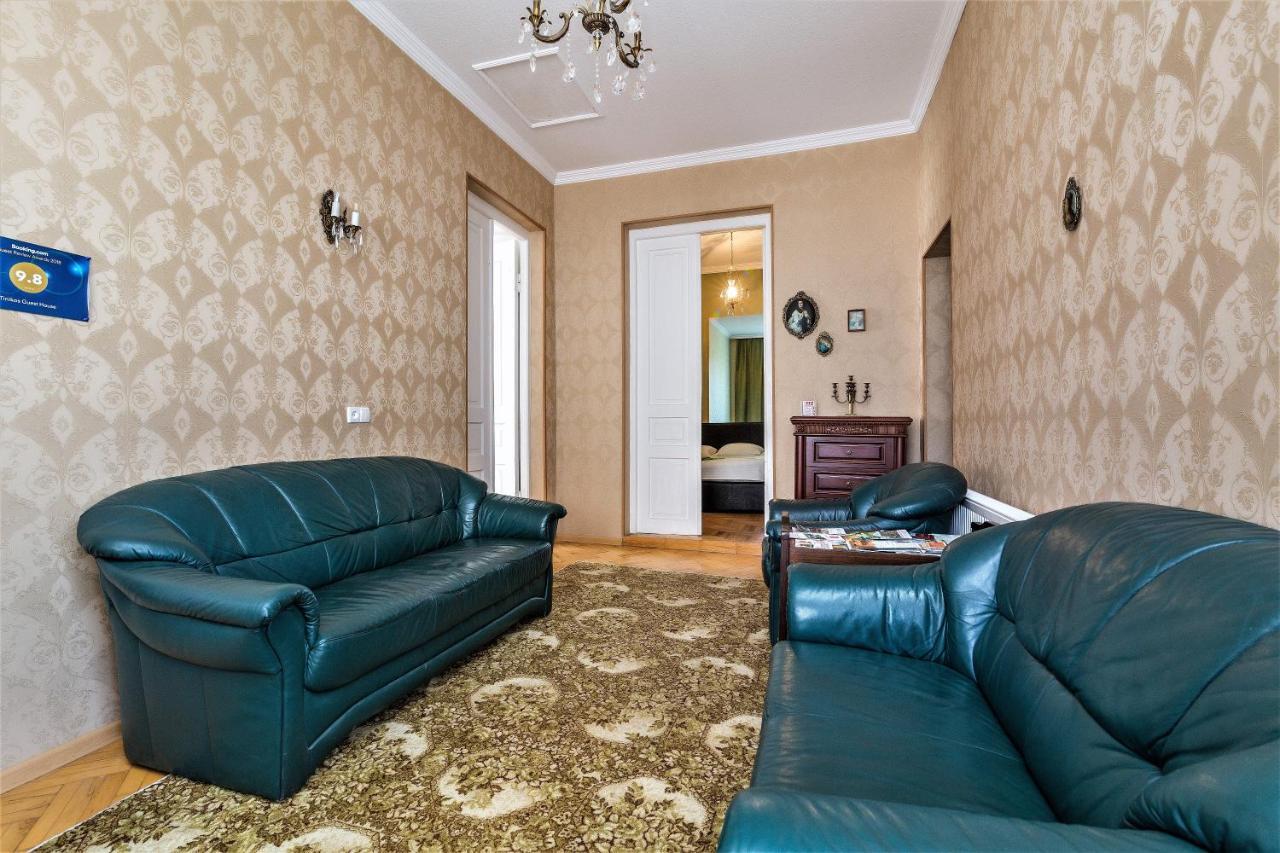 Tinikos Guest House Telavi Eksteriør billede